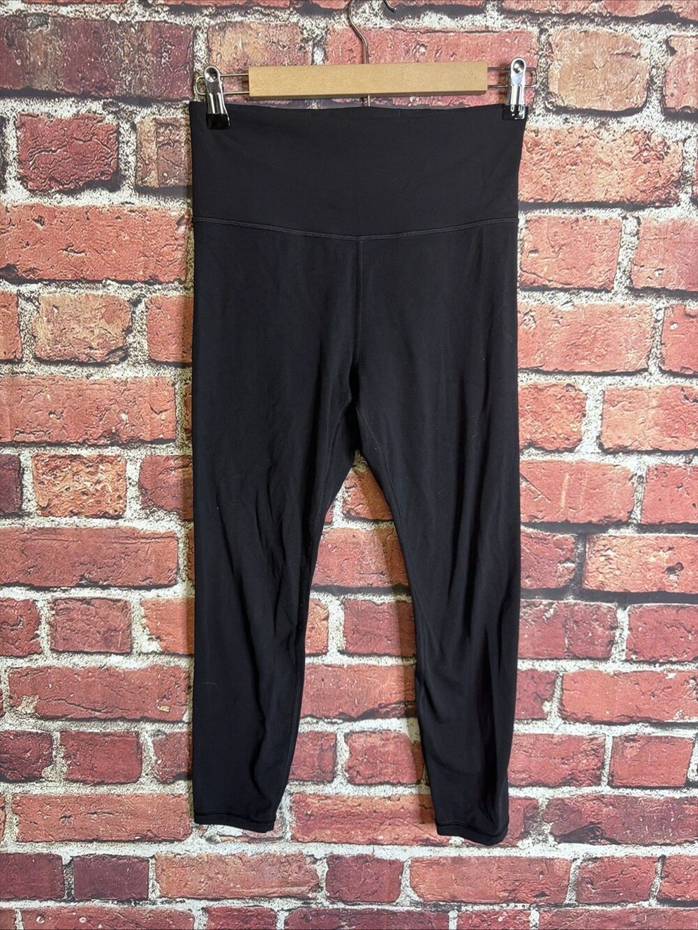 Athleta Ultra High Rise Elation 7/8 Tight Leggings Womens S Black Ankle Yoga Gym